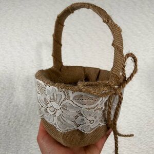 Rustic Burlap Lace Flower Girl Basket Wedding Ceremony Decor